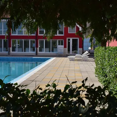 호텔 Tintyava Balneohotel 3*