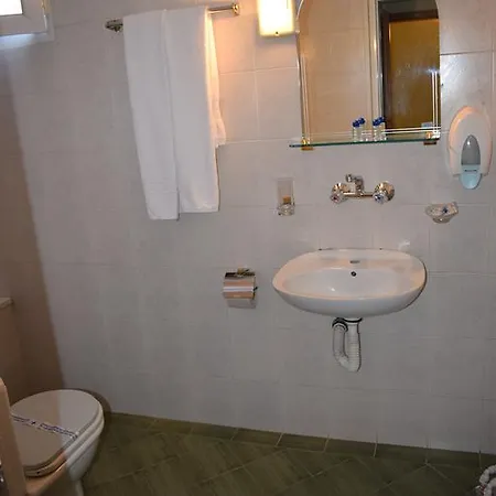 호텔 Tintyava Balneohotel 바르셰츠