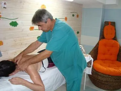Tintyava Balneohotel 호텔